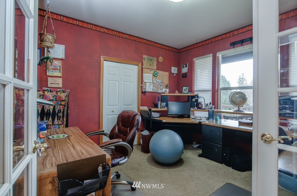 2305 Hawk Way Bellingham, WA 98229 - Photo 12 of 20 Gallery Image 12