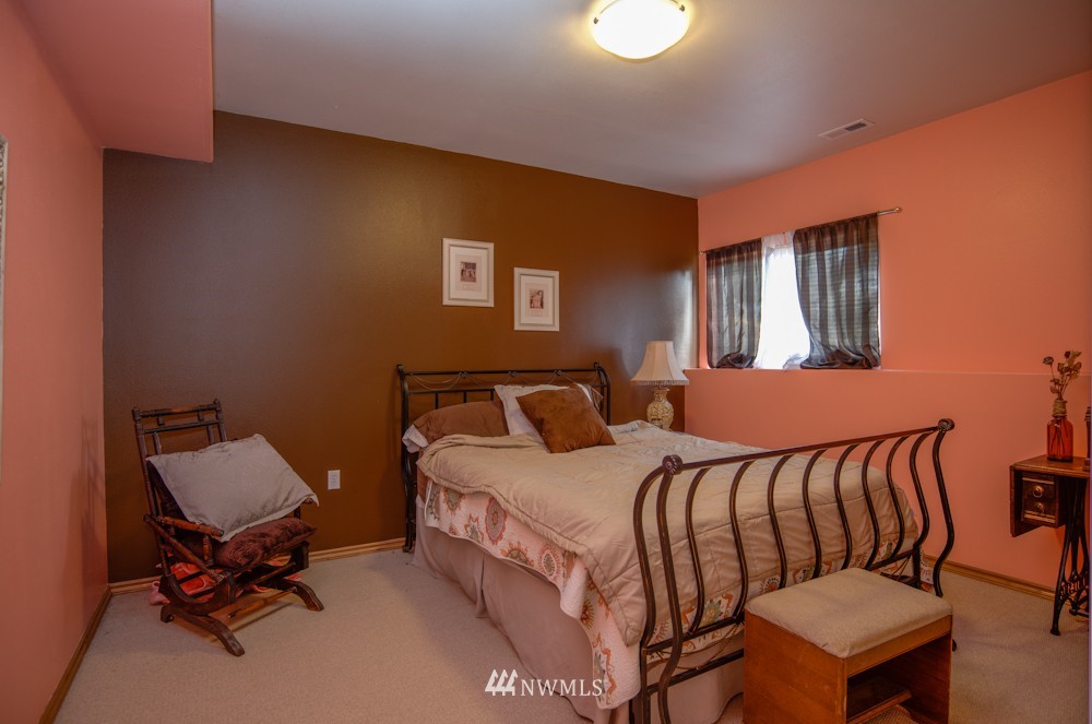 2305 Hawk Way Bellingham, WA 98229 - Photo 14 of 20 Gallery Image 14
