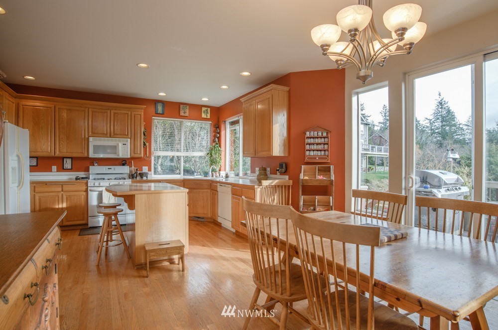2305 Hawk Way Bellingham, WA 98229 - Photo 7 of 20 Gallery Image 7