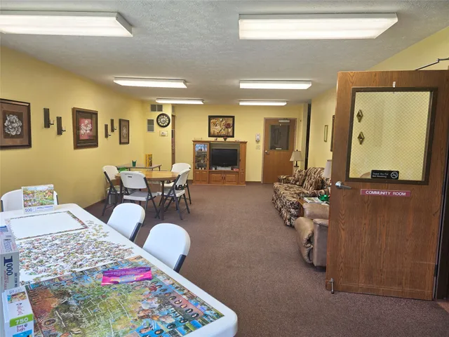 $600 | 111 North 980 West, Unit 104, Converse, IN 46919