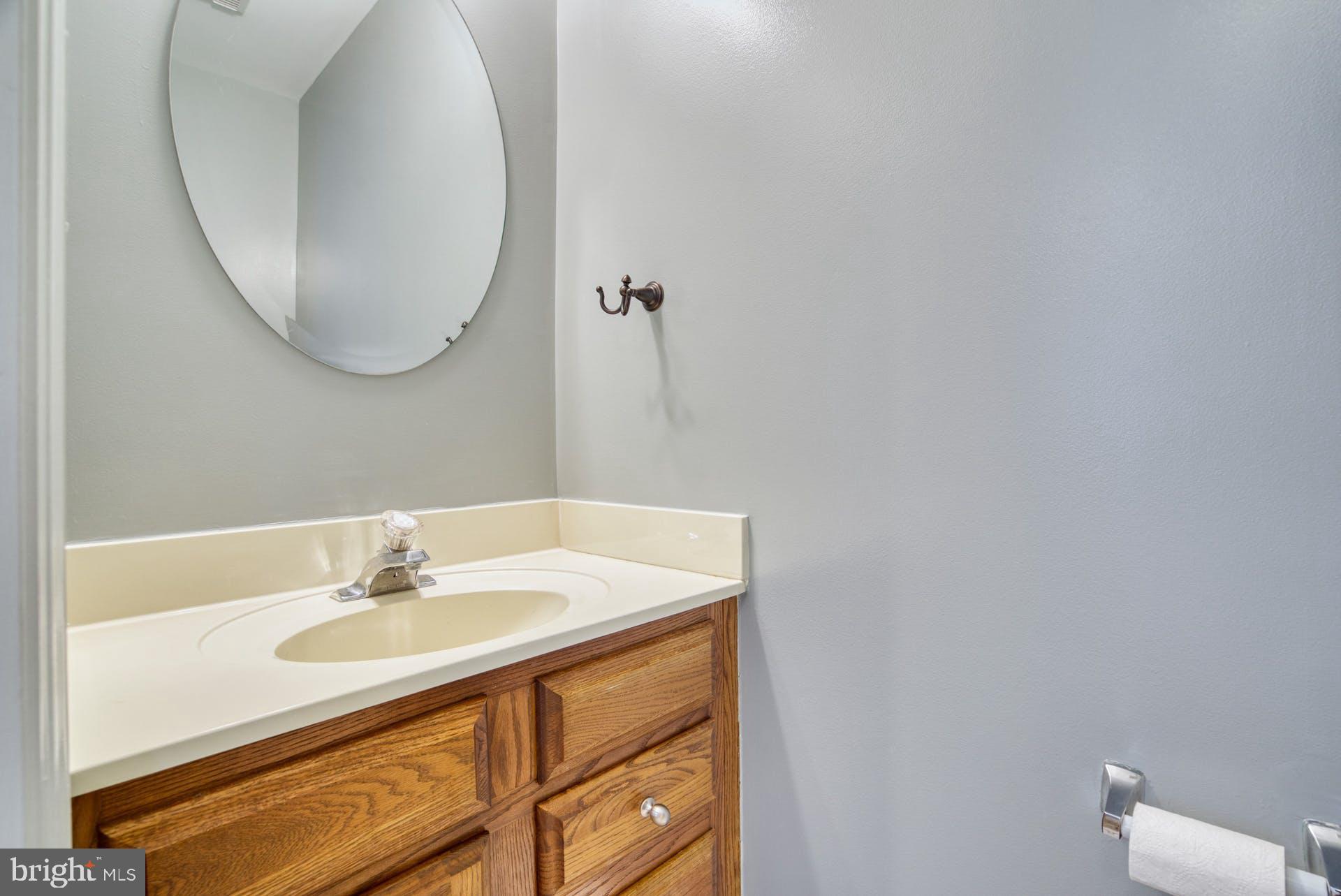6003 Bingley Road Alexandria, VA 22315 - Photo 14 of 33 Gallery Image 14