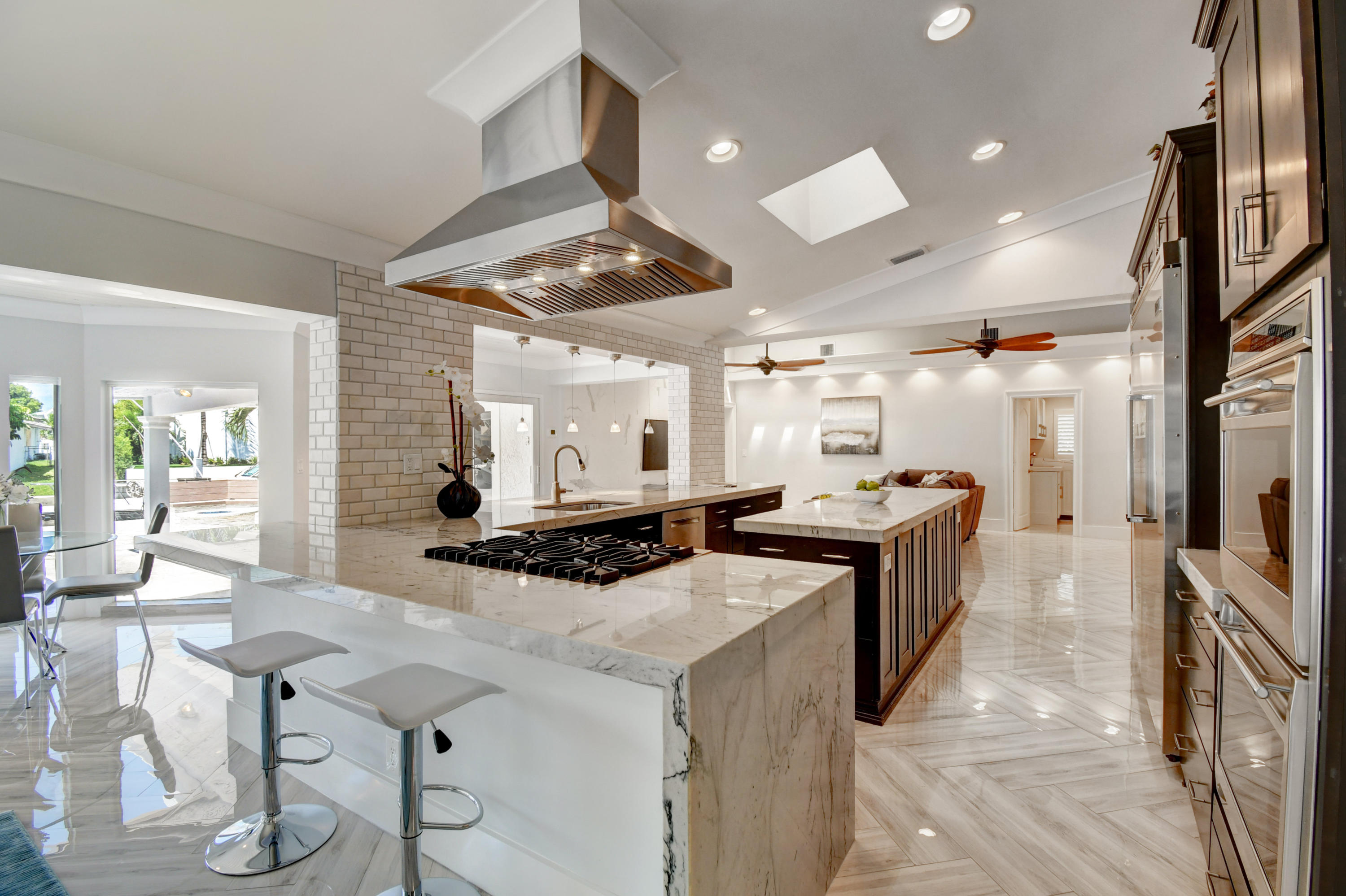 7425 Northeast 8th Court Boca Raton, FL 33487 - Photo 23 of 71 17_dsc_0456_57_58_59_60
