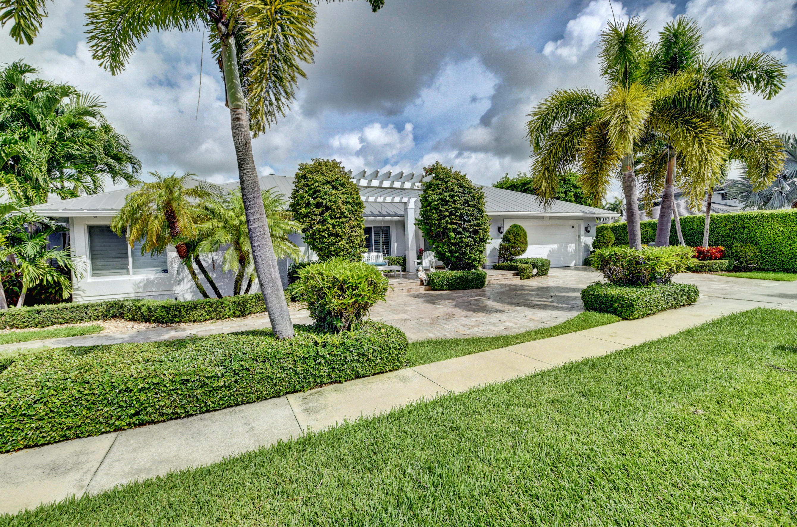 7425 Northeast 8th Court Boca Raton, FL 33487 - Photo 3 of 71 68_dsc_9714_5_6_7_8