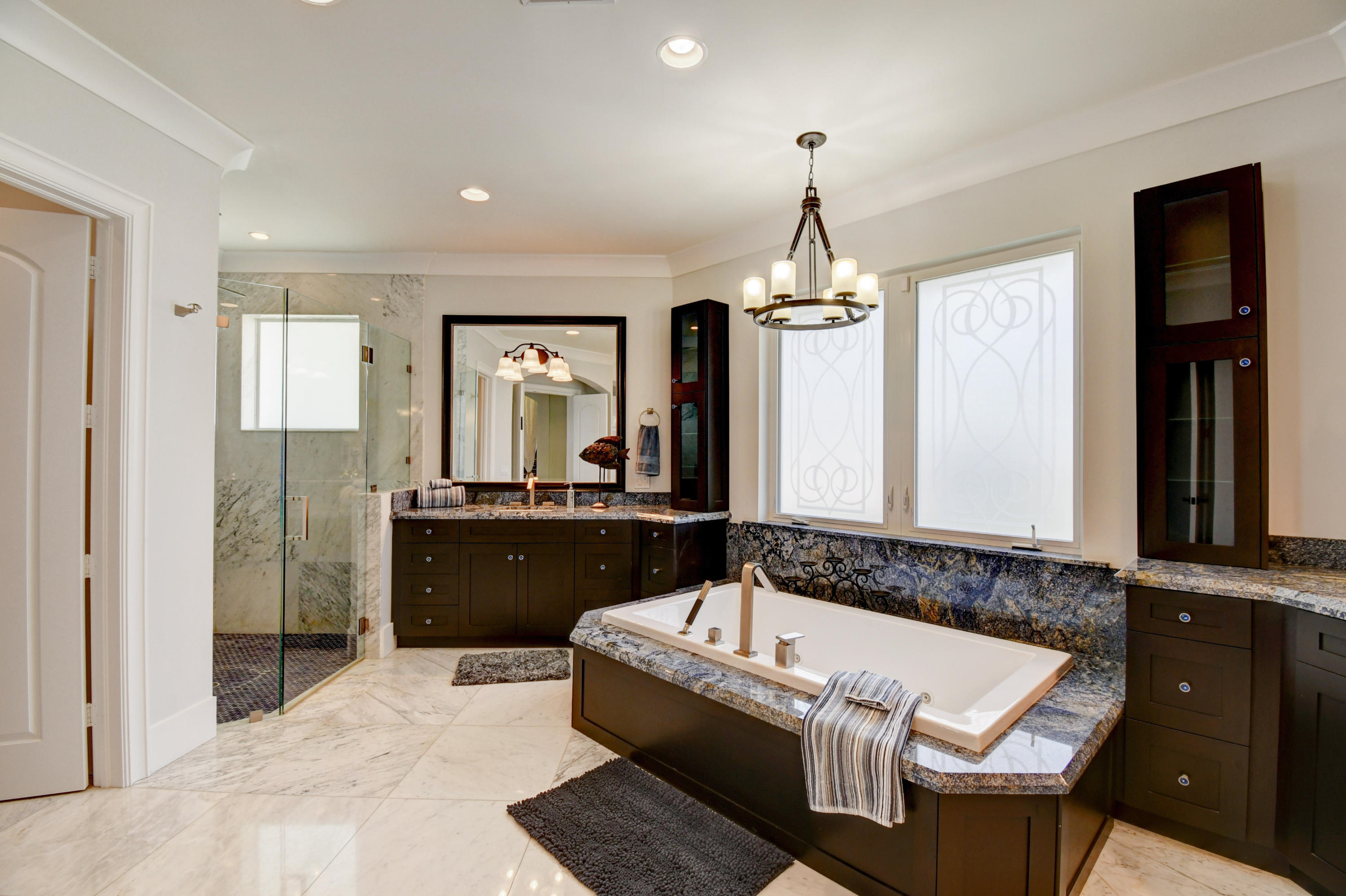 7425 Northeast 8th Court Boca Raton, FL 33487 - Photo 35 of 71 29_dsc_0611_2_3_4_5