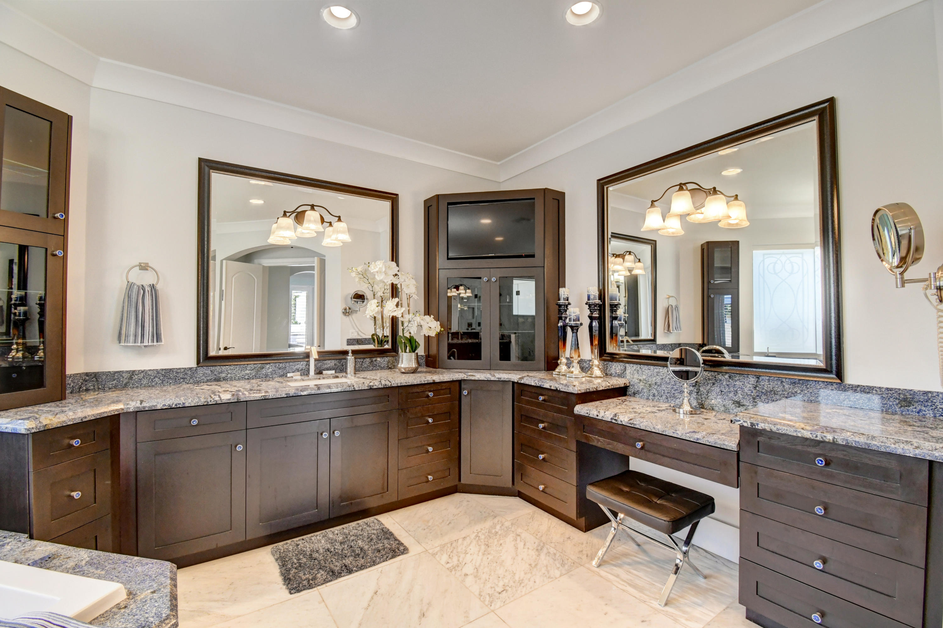 7425 Northeast 8th Court Boca Raton, FL 33487 - Photo 36 of 71 30_dsc_0626_27_28_29_30