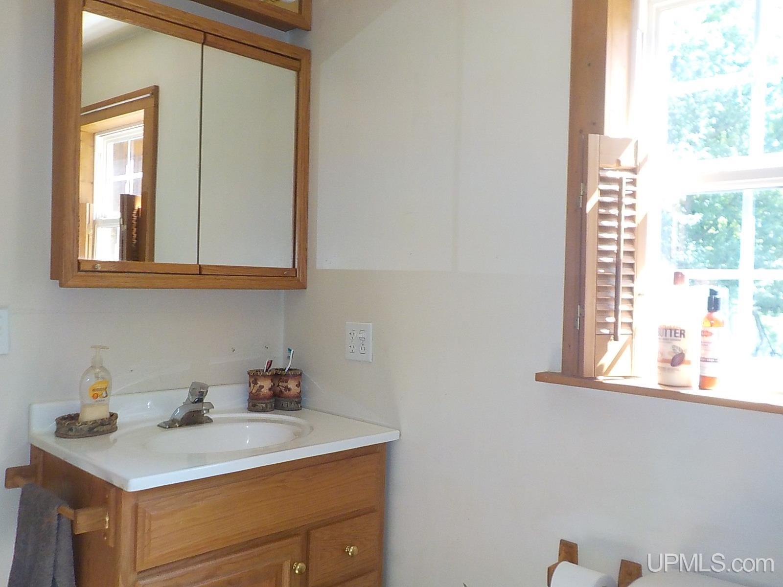 468 Balsam Road Crystal Falls, MI 49920 - Photo 11 of 28