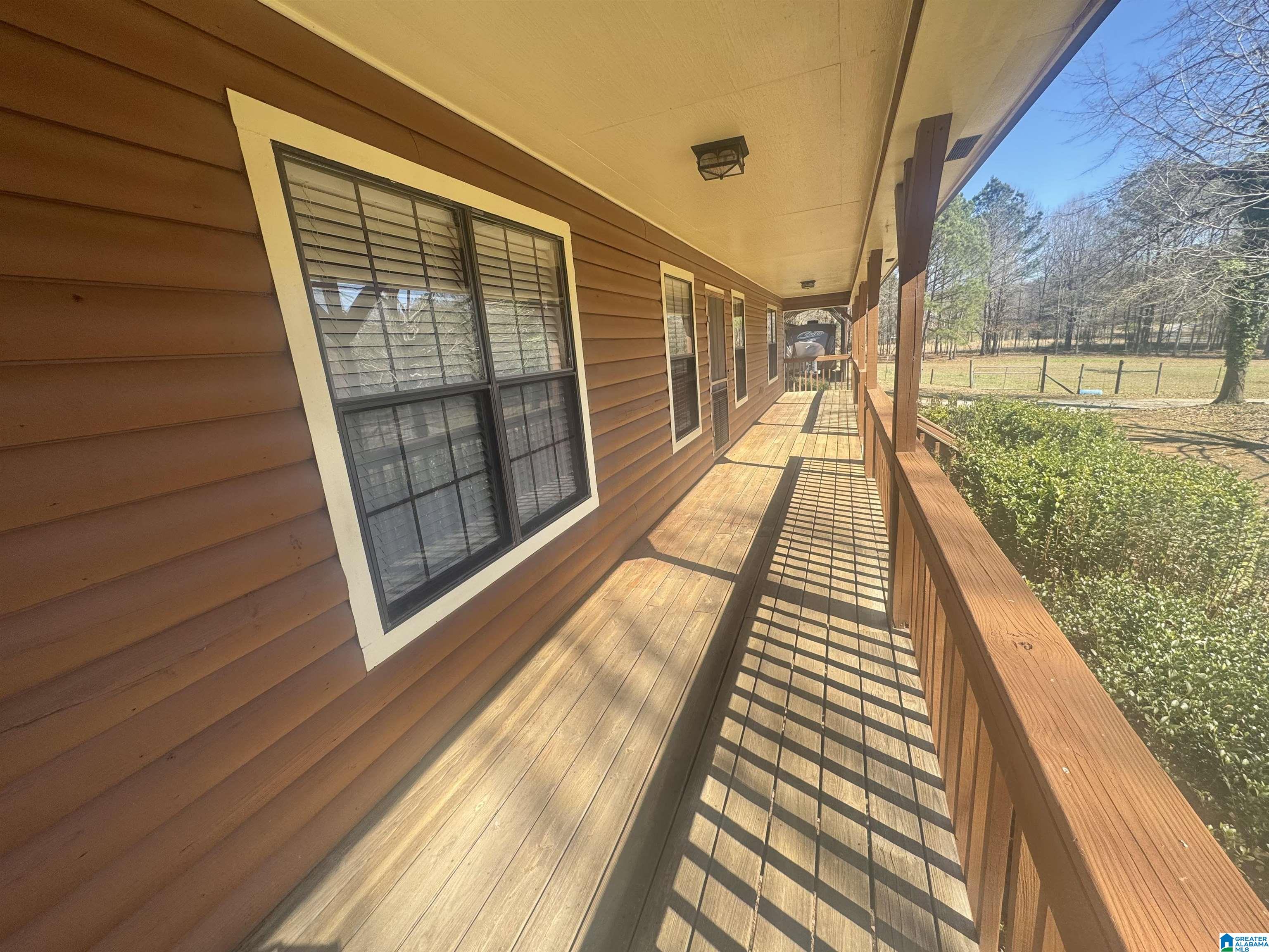 669 Emerald Valley Lane Sylacauga, AL 35151 - Photo 5 of 65