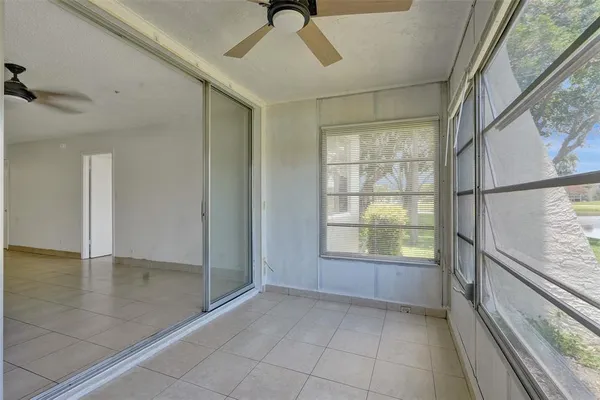 $2,200 | 9440 Poinciana Place, Unit 101, Davie, FL 33324