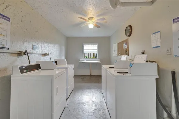 $2,200 | 9440 Poinciana Place, Unit 101, Davie, FL 33324