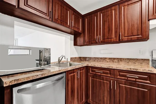 $2,200 | 9440 Poinciana Place, Unit 101, Davie, FL 33324