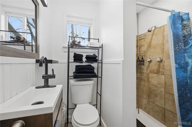 $699,000 | 2 Niagara Falls Boulevard, Buffalo, NY 14214