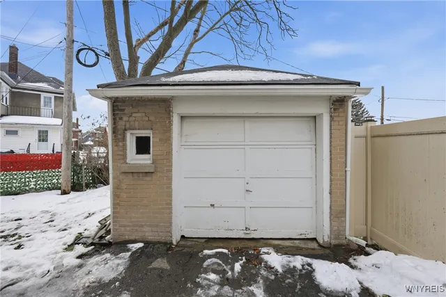 $699,000 | 2 Niagara Falls Boulevard, Buffalo, NY 14214