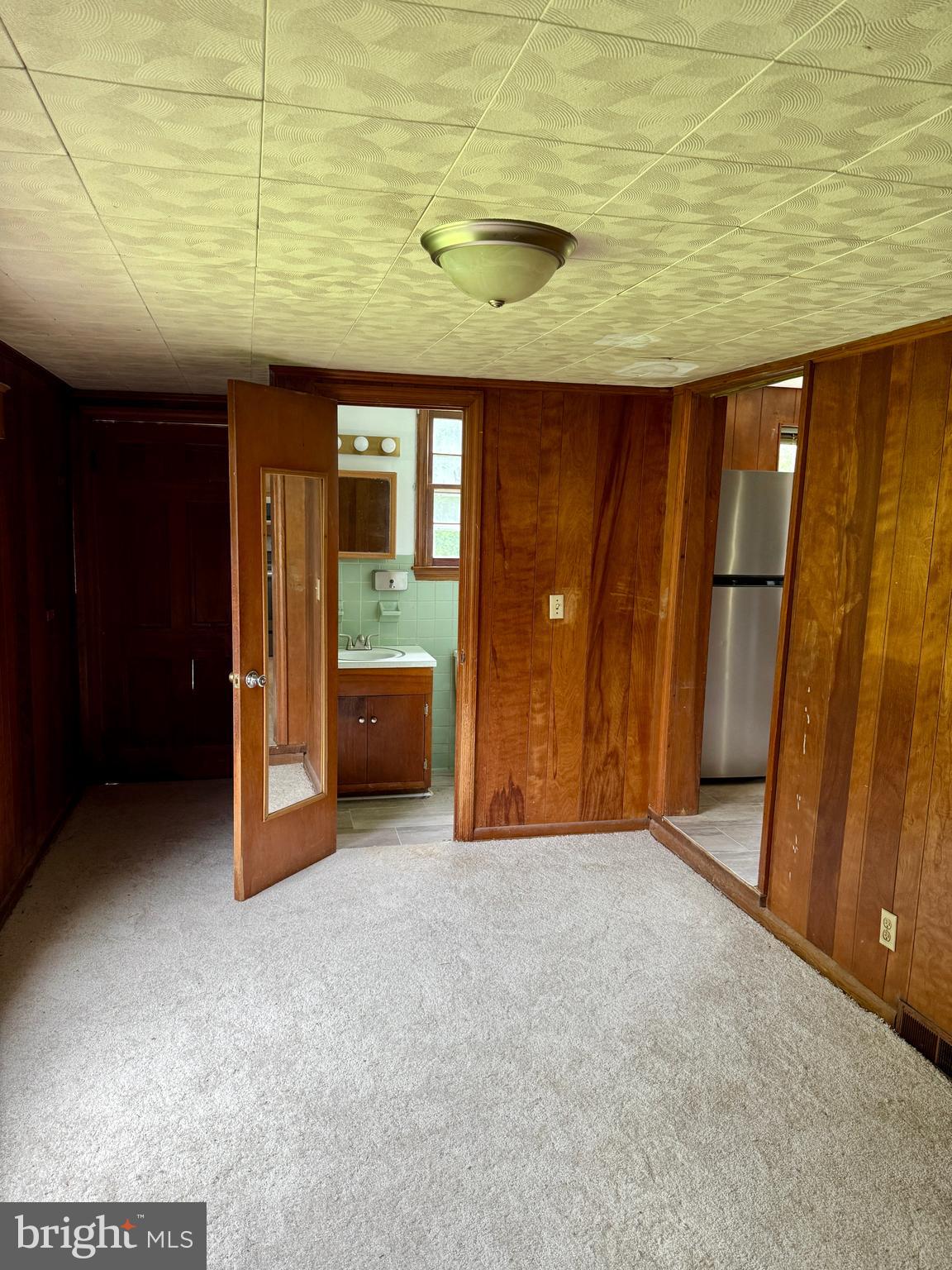 1031 MacDonald Road Scottsburg, VA 24589 - Photo 37 of 43 a view of an empty room
