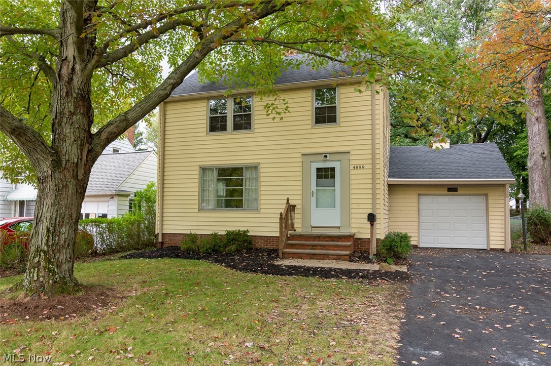 4899 Anderson Road Cleveland, OH 44124 - Photo 1 of 25