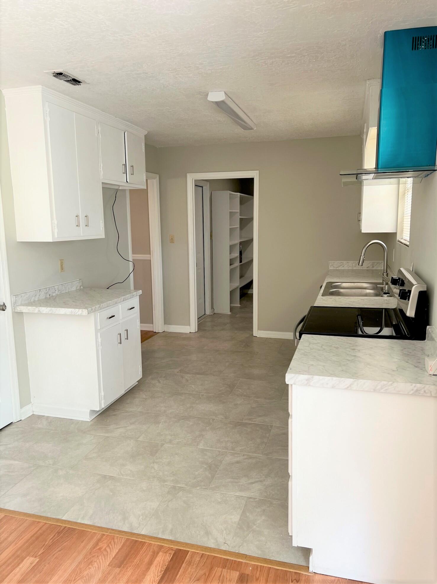 212 Gardners Mill Road Augusta, GA 30907 - Photo 5 of 25 Revised 212 Gardners kitchen2