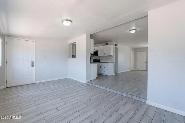 $314,000 | 1526 West North Lane, Phoenix, AZ 85021