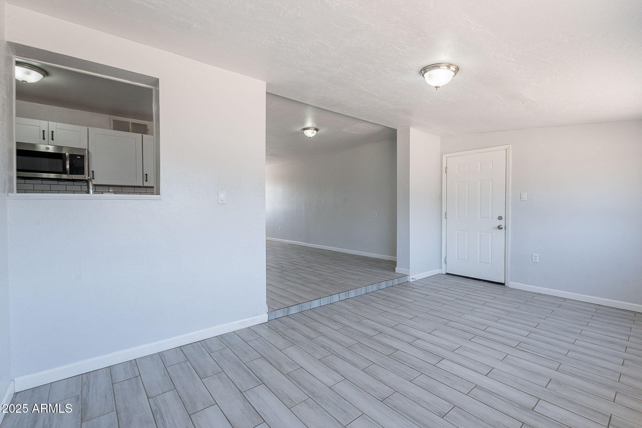 1526 West North Lane Phoenix, AZ 85021 - Photo 14 of 38 14-web-or-mls-North-14