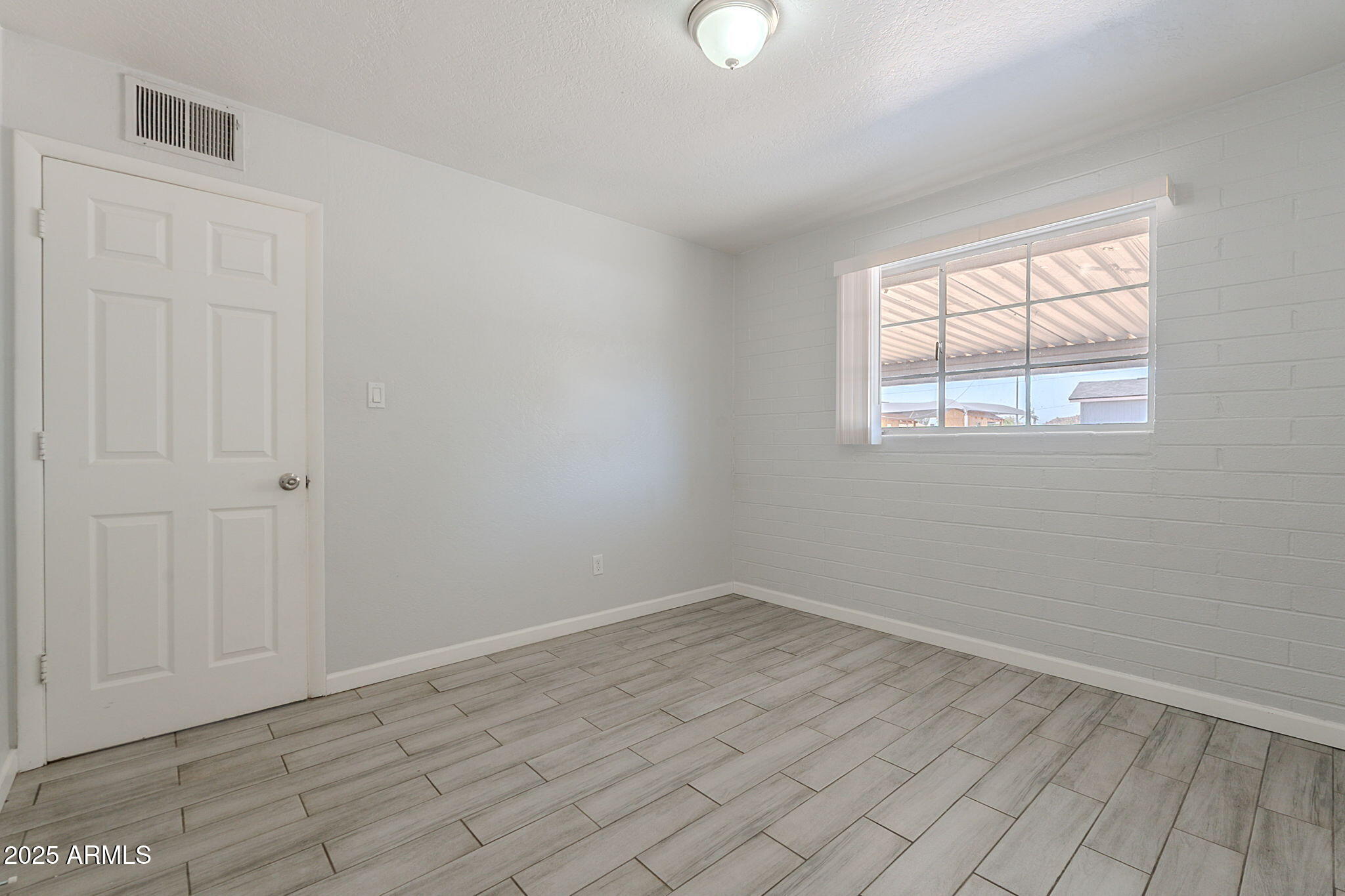 1526 West North Lane Phoenix, AZ 85021 - Photo 23 of 38 23-web-or-mls-North-23