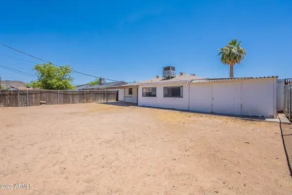 $314,000 | 1526 West North Lane, Phoenix, AZ 85021