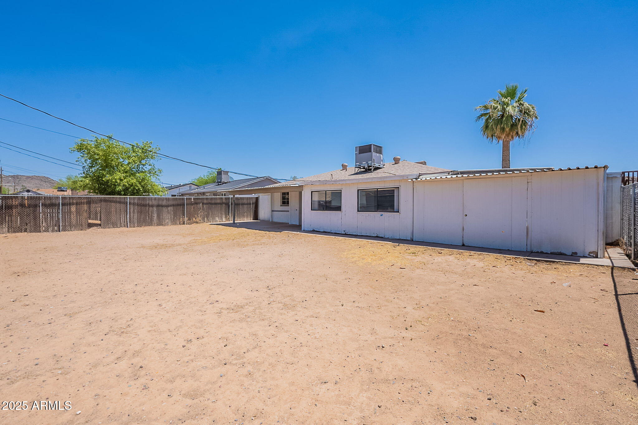 1526 West North Lane Phoenix, AZ 85021 - Photo 37 of 38 37-web-or-mls-North-37
