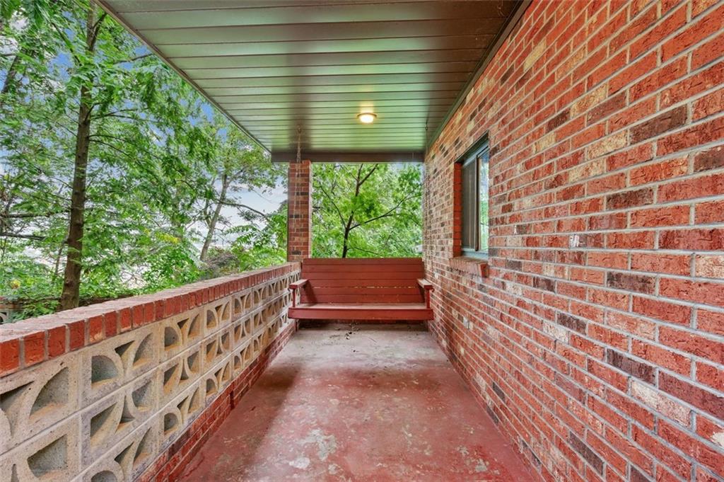 121 Frazier Avenue McKees Rocks, PA 15136 - Photo 26 of 29 a view of balcony