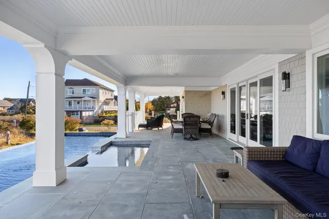 $60,000 | 17 Ludlow Lane, Hampton Bays, NY 11946