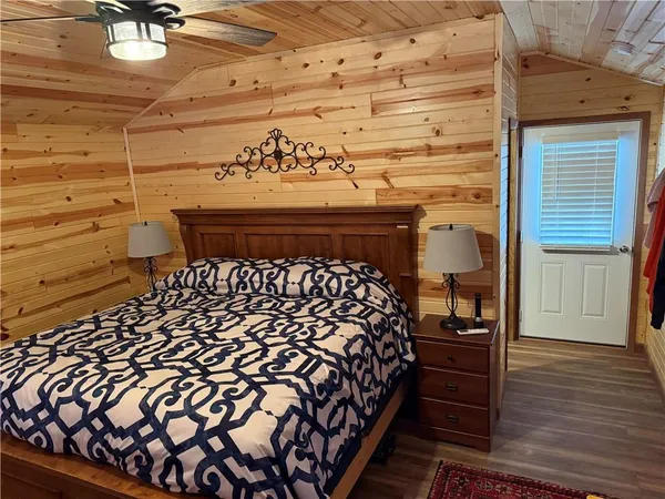 $1,292,000 | 0 Knobby Creek Road, Edwards, MO 65326