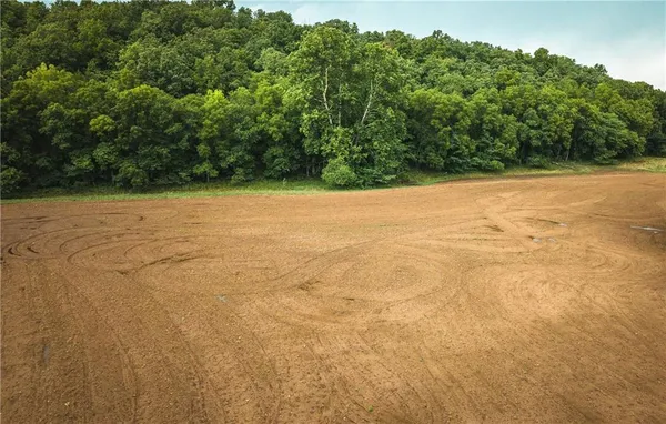 $1,292,000 | 0 Knobby Creek Road, Edwards, MO 65326