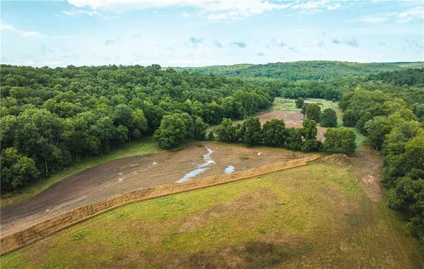 $1,292,000 | 0 Knobby Creek Road, Edwards, MO 65326