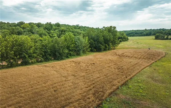 $1,292,000 | 0 Knobby Creek Road, Edwards, MO 65326