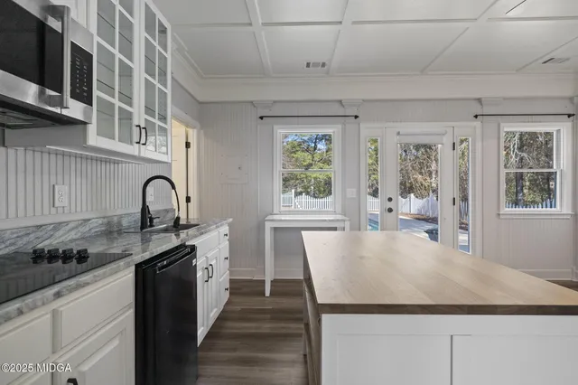 $775,000 | 1231 Woodcrest Drive, Macon, GA 31210