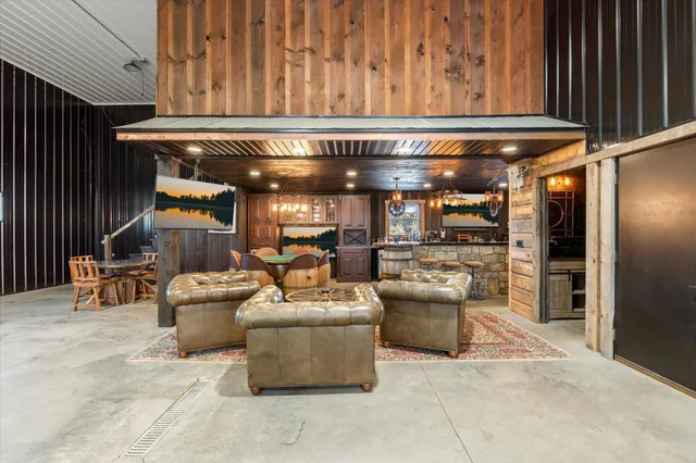 $829,900 | 6458 21st Avenue Southwest, Pequot Lakes, MN 56472