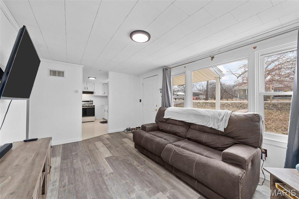 127 Davis Road Troy, MO 63379 - Photo 3 of 29