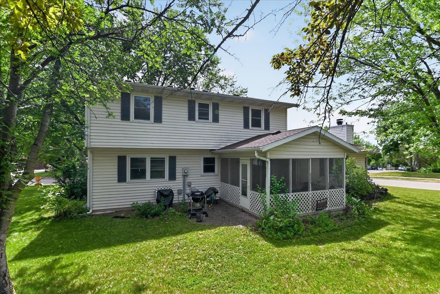 1520 Roby Road Stoughton, WI 53589 - Photo 7 of 23