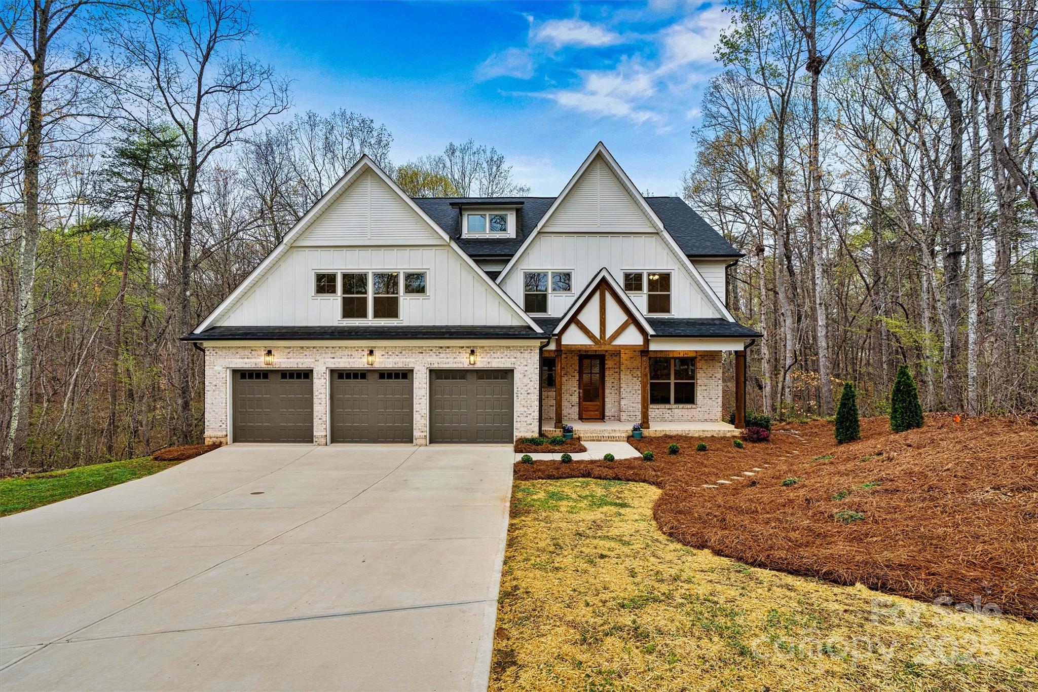 6654 Maple Spring Court Denver, NC 28037 - Photo 1 of 48 Gallery Image 1