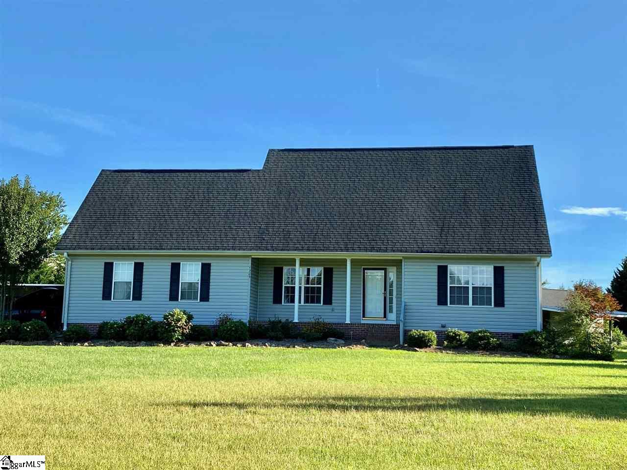 1325 Goodjoin Road Campobello, SC 29322 - Photo 1 of 29