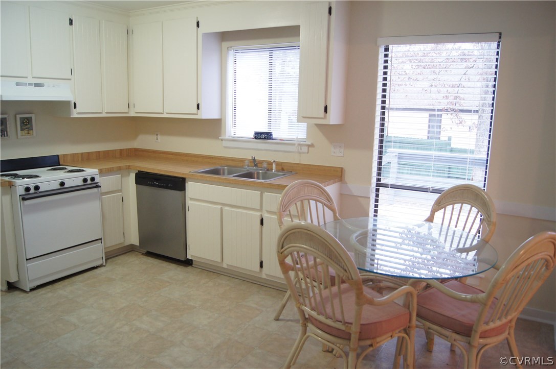 1509 Headwaters Road Midlothian, VA 23113 - Photo 4 of 11