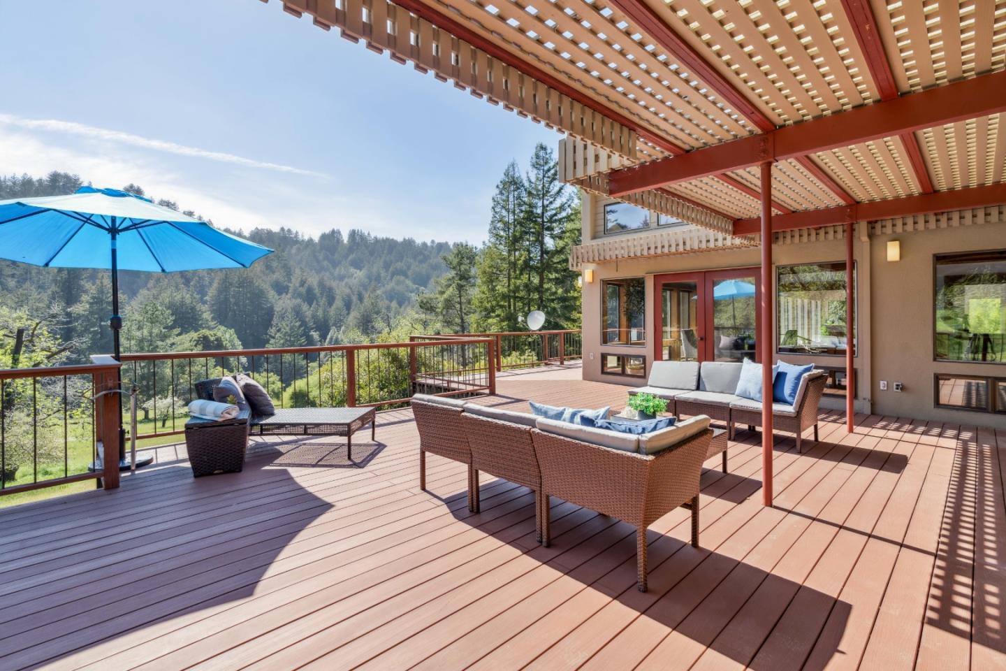 620 Twin Lane Soquel, CA 95073 - Photo 27 of 67 a outdoor view with a sitting space