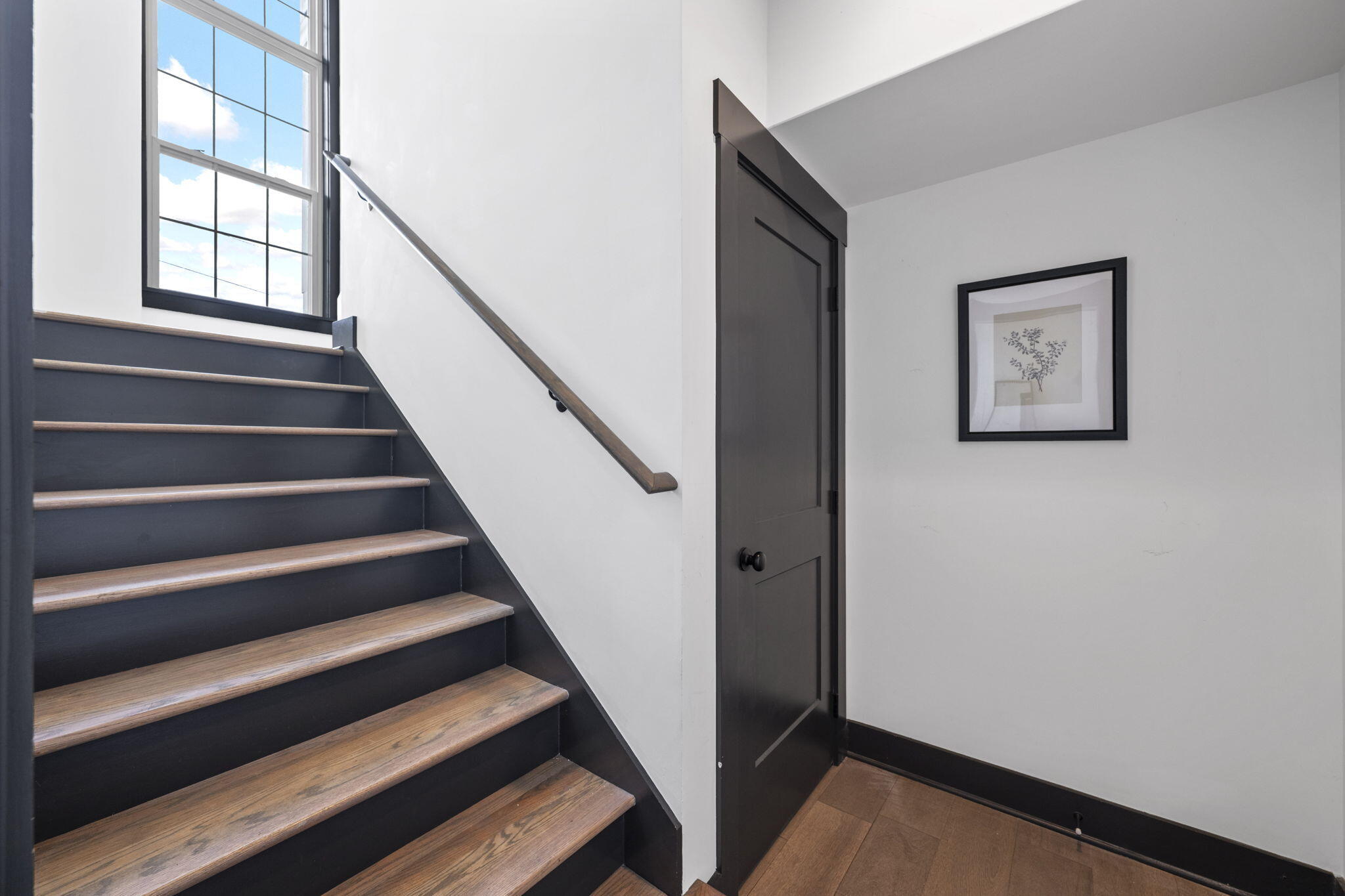 1832 Madison Street Chattanooga, TN 37408 - Photo 3 of 33 10-web-or-mls-DSC_8523