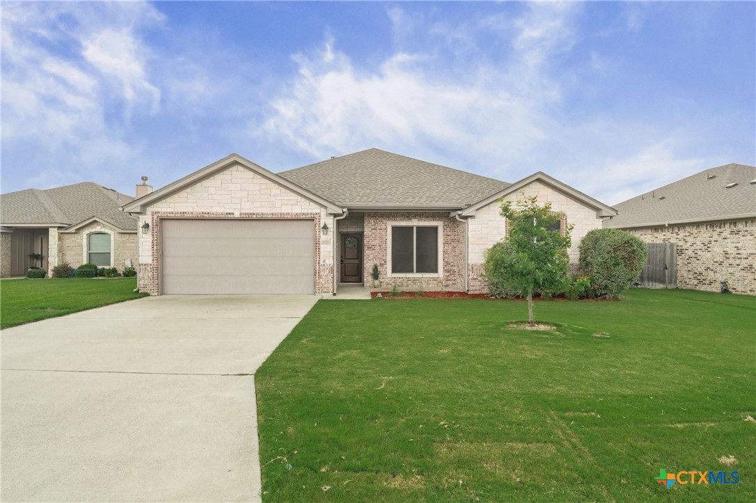 1819 Rustic Manor Drive Temple, TX 76502 - Photo 2 of 37