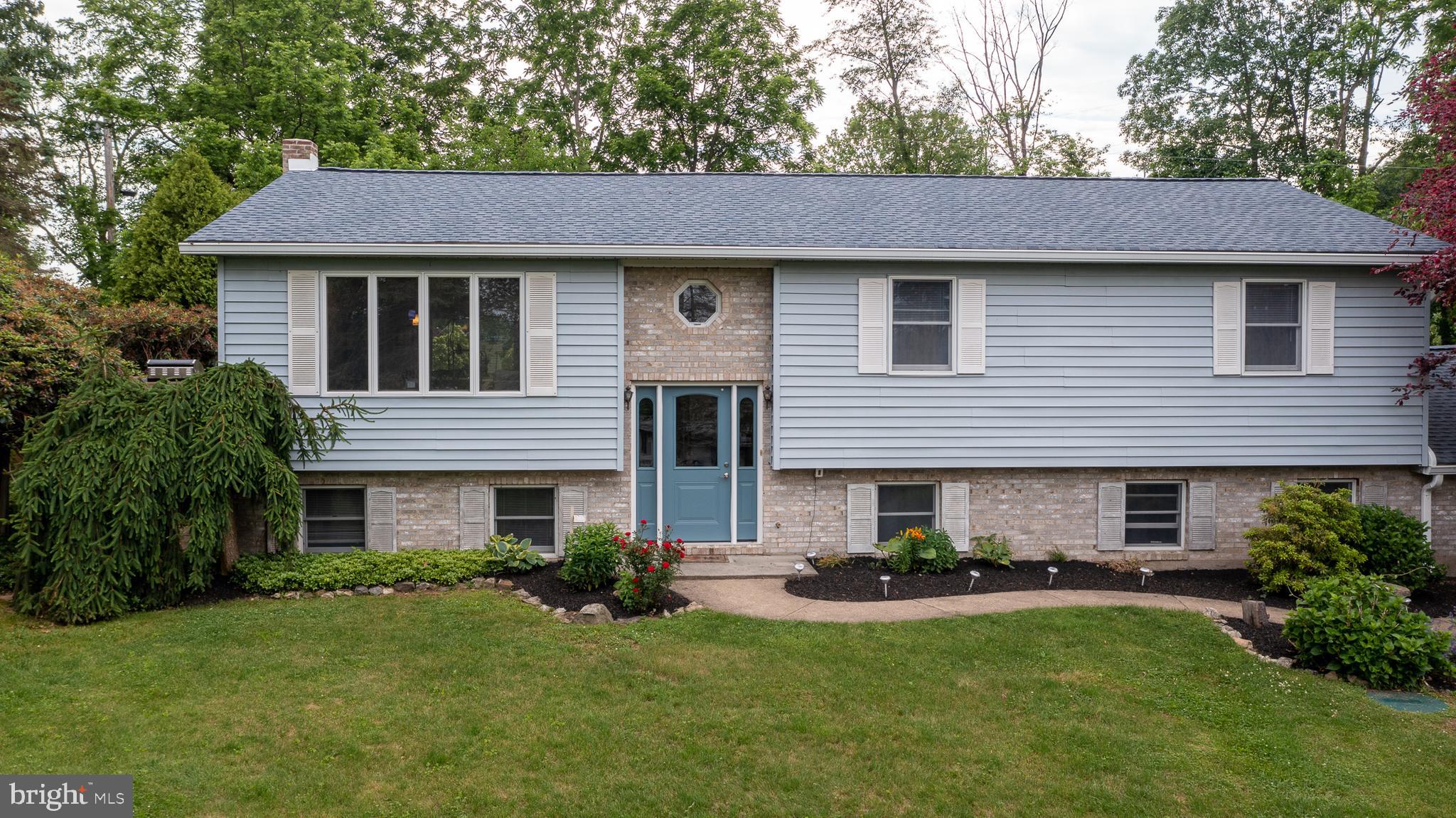 3240 Church View Road Coopersburg, PA 18036 - Photo 1 of 53 Great curb appeal