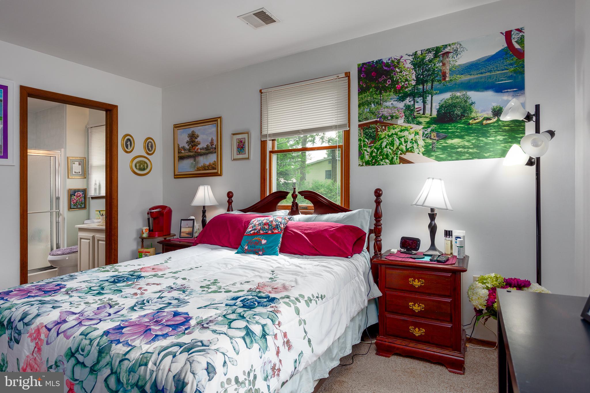 3240 Church View Road Coopersburg, PA 18036 - Photo 17 of 53 Bedroom 2