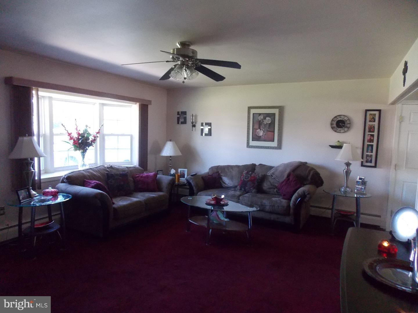 41 Jasmine Road Levittown, PA 19056 - Photo 15 of 21