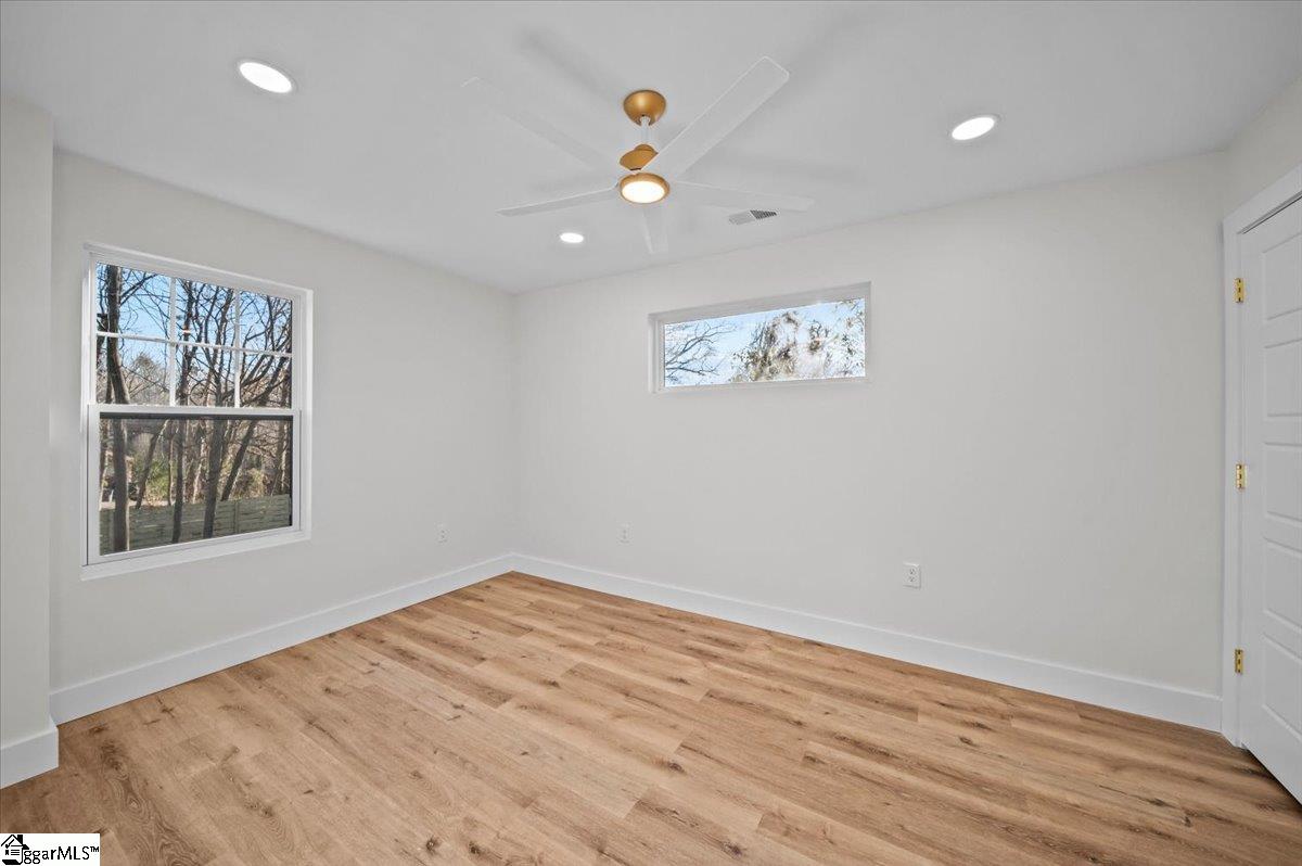102 Hillandale Road Greenville, SC 29609 - Photo 16 of 25 Gallery Image 16