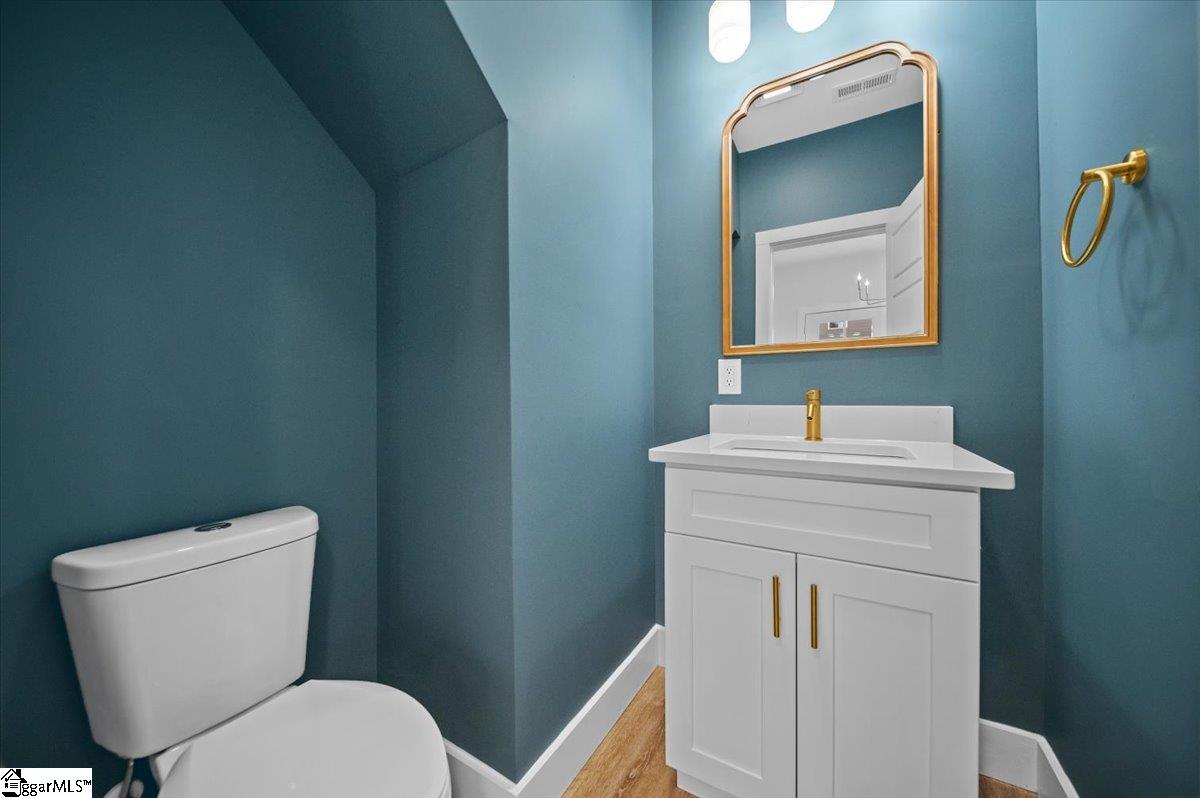 102 Hillandale Road Greenville, SC 29609 - Photo 9 of 25 Gallery Image 9