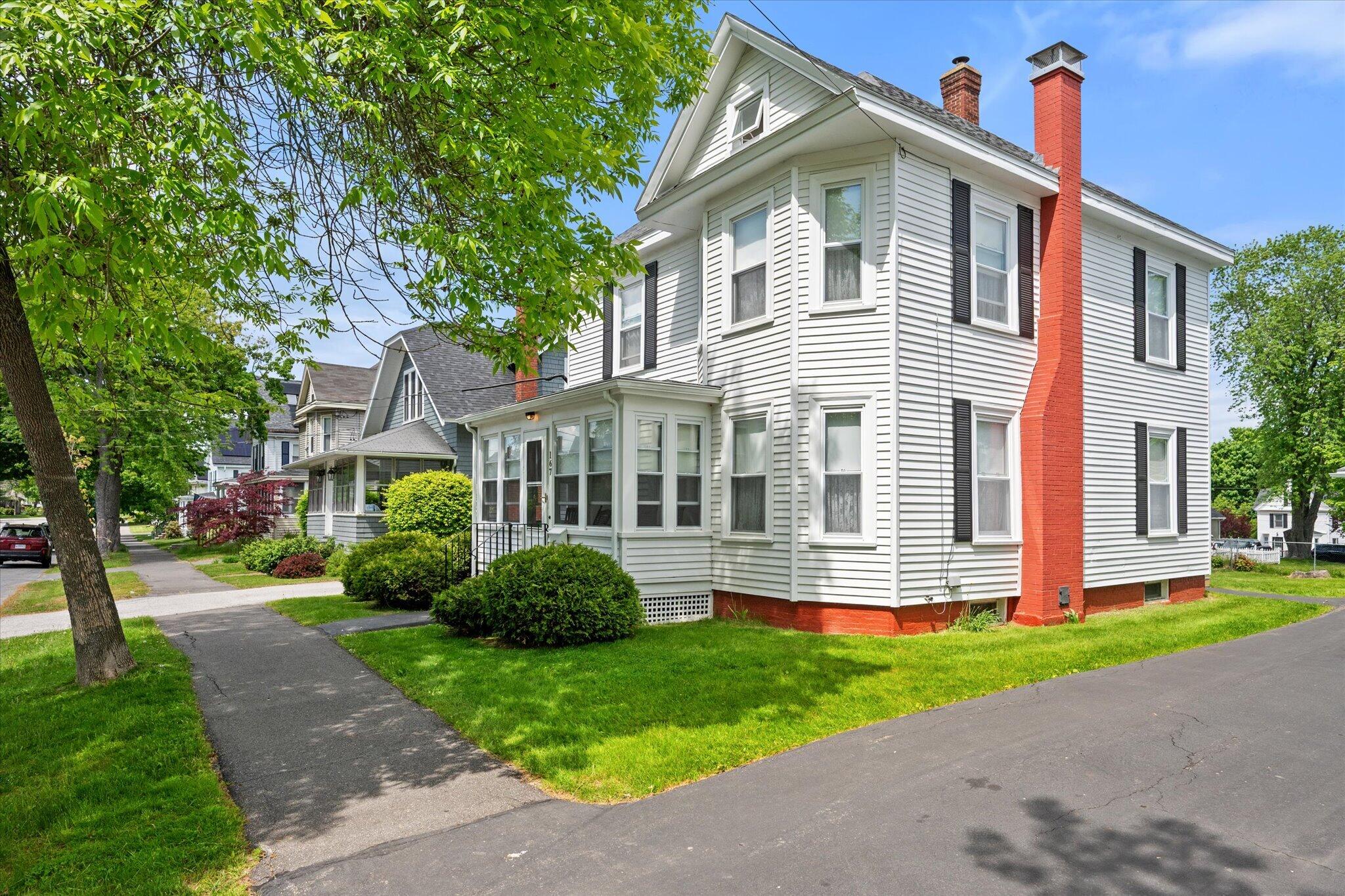 167 Maple Street Bangor, ME 04401 - Photo 3 of 43 167 Maple St
