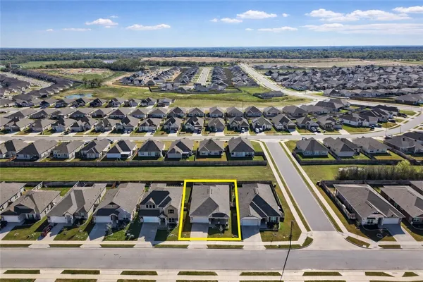 $329,900 | 1967 Lili Cove, Bryan, TX 77807