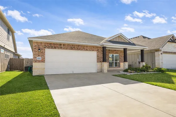 $335,000 | 1967 Lili Cove, Bryan, TX 77807