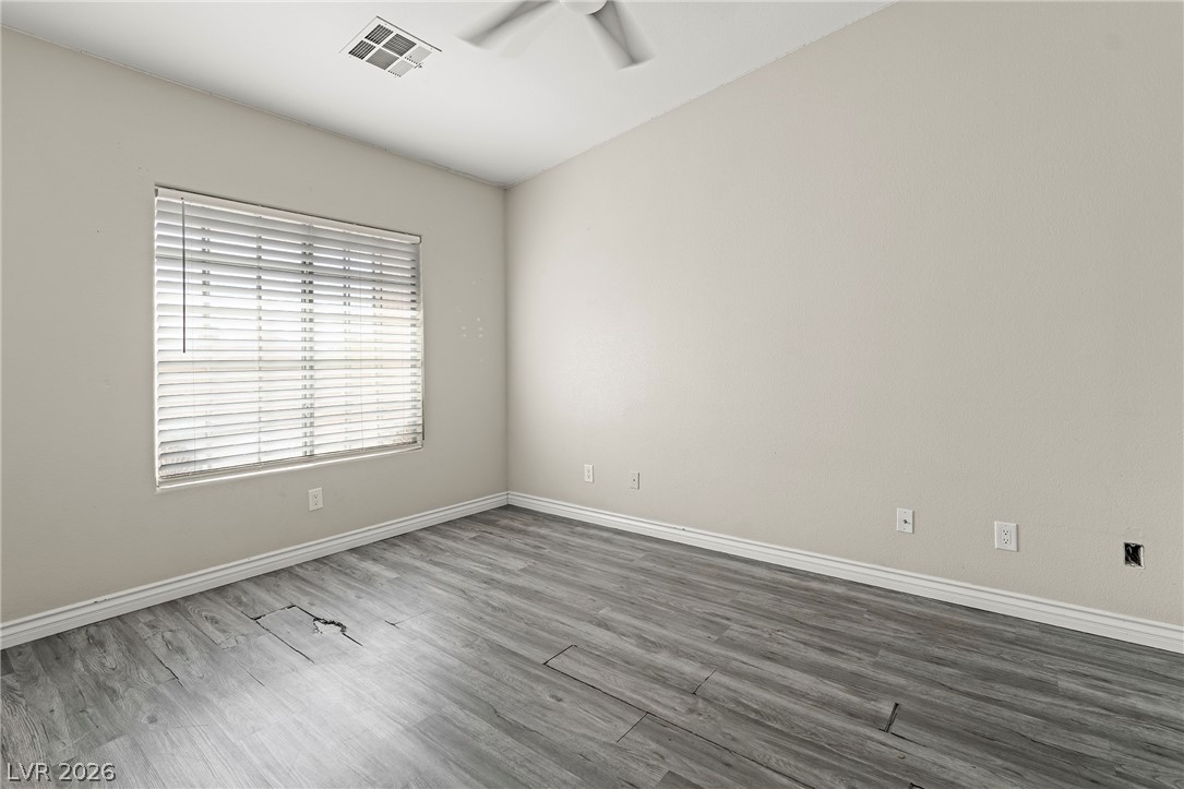 104 Iridescent Street Henderson, NV 89012 - Photo 11 of 25