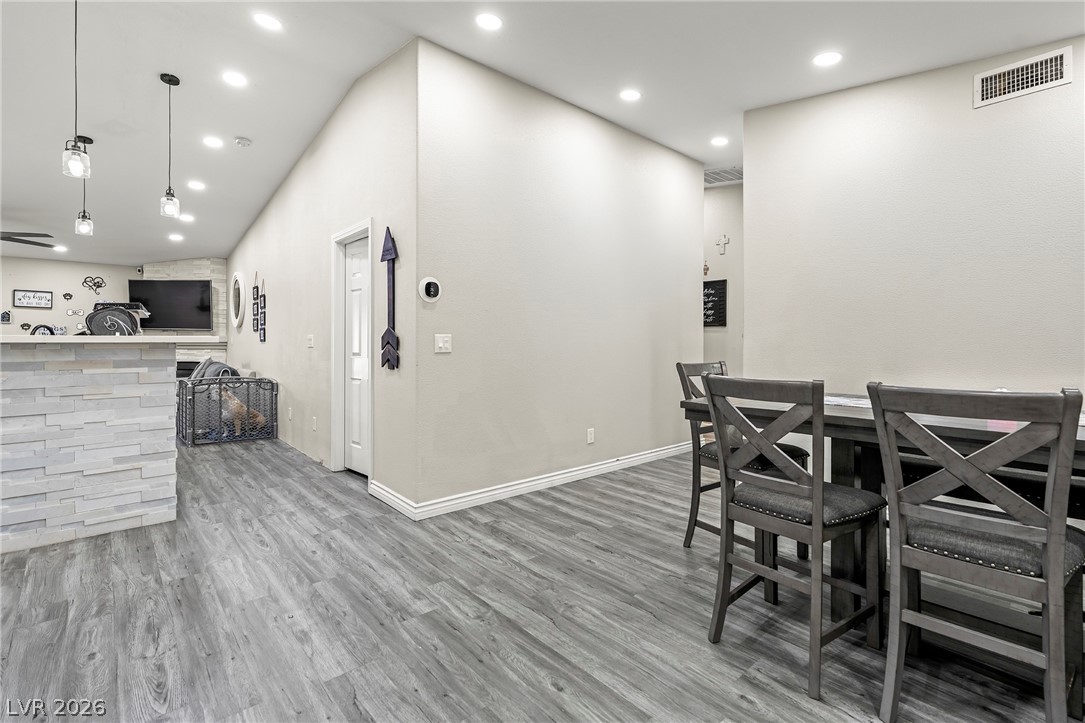 104 Iridescent Street Henderson, NV 89012 - Photo 7 of 25